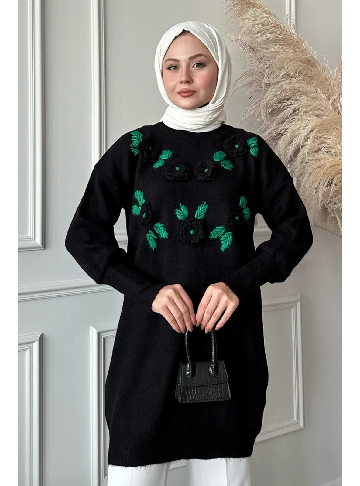 Black - Knit Sweaters