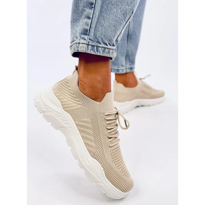 Jaussa Chaussures de sport chaussettes beiges