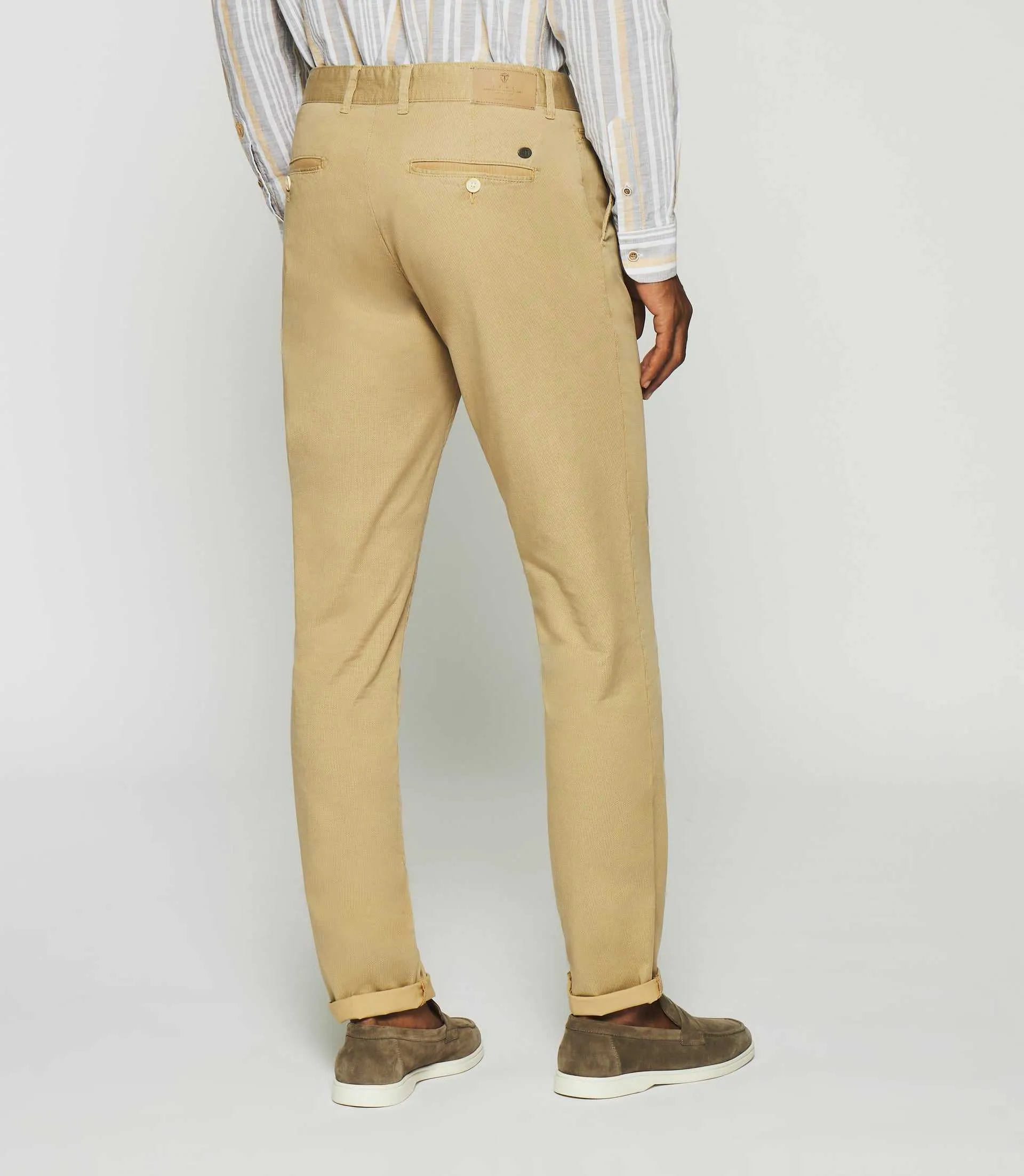 Pantalon slim à imprimé beige PEPS